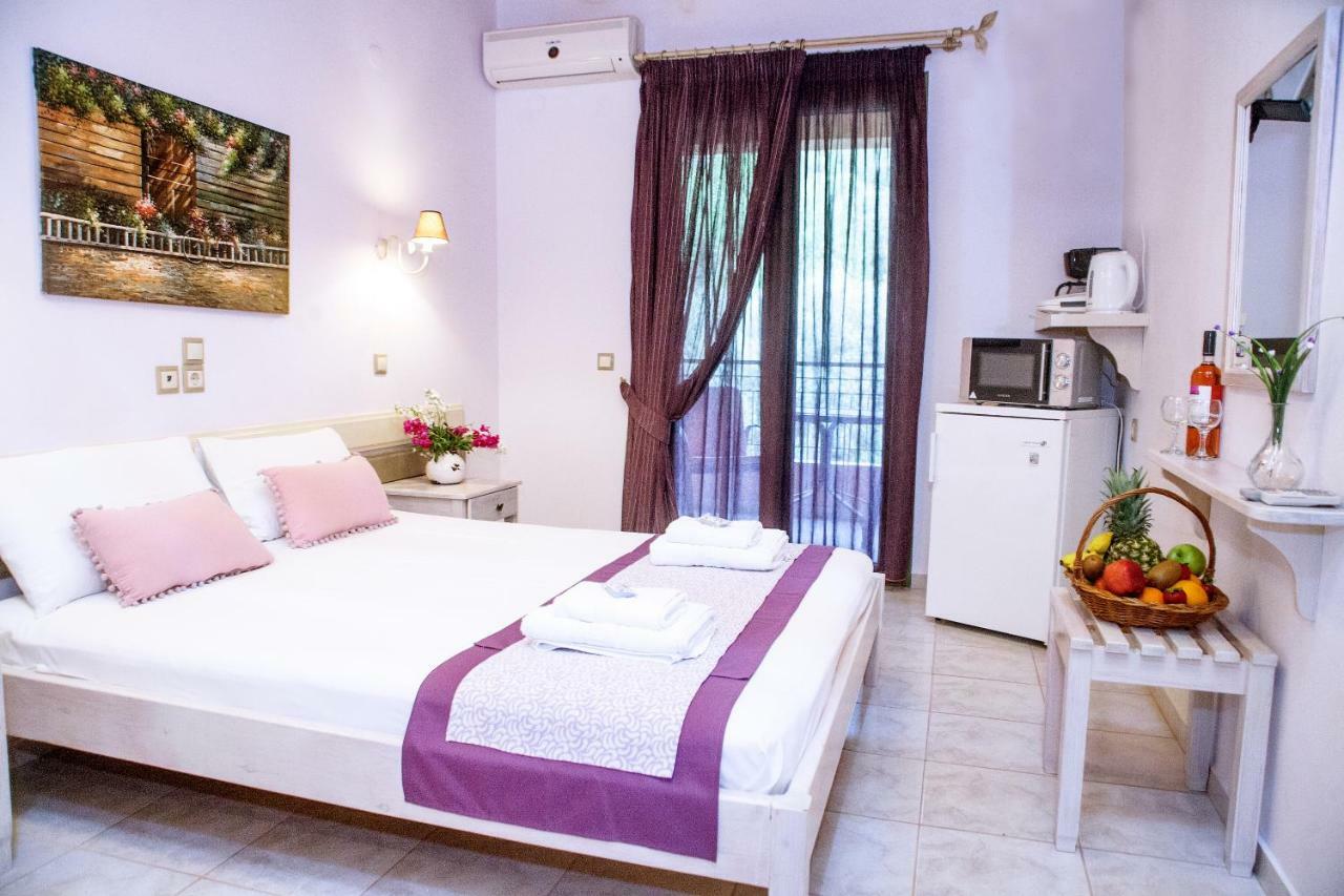 Nontas Homes Kalamítsi Екстериор снимка