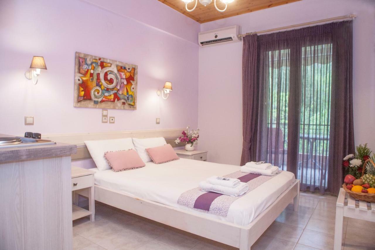 Nontas Homes Kalamítsi Екстериор снимка